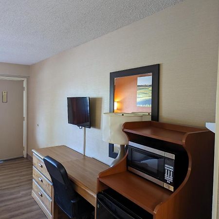 Days Inn By Wyndham Columbus Fairgrounds Екстериор снимка