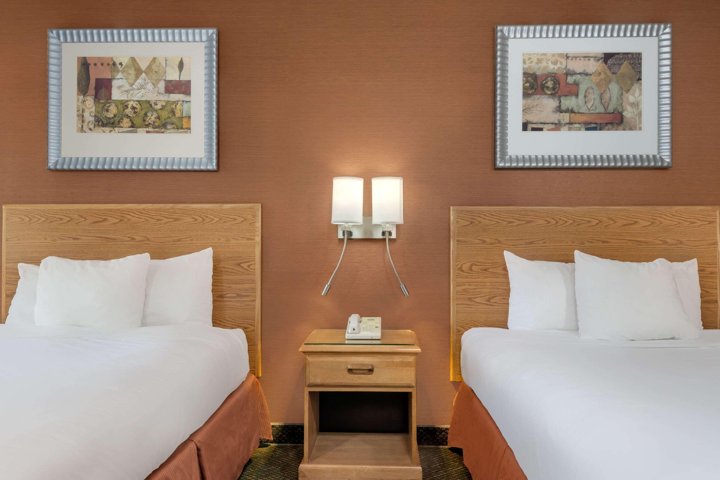Days Inn By Wyndham Columbus Fairgrounds Екстериор снимка